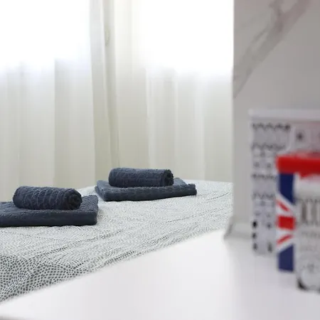 Ladadika Terraza #1 아파트 *