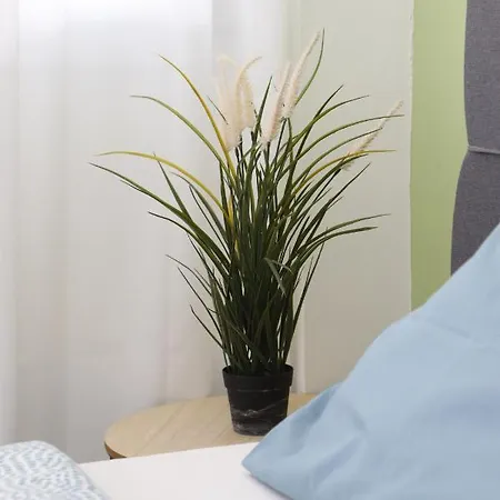 Ladadika Terraza #1 *