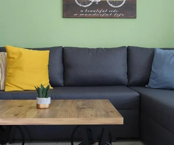 Ladadika Terraza #1 Appartamento *